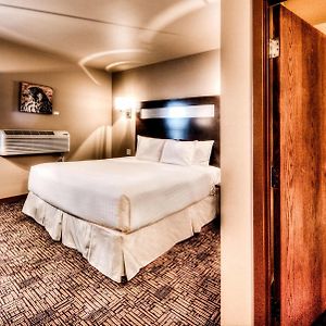 Podollan Inn & Spa - Grande Prairie